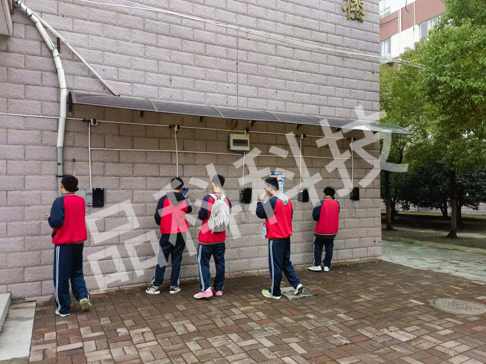 Ʒ��У԰���黰��